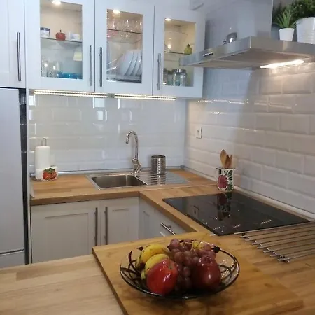 Charming Holidays In Martiánez Apartman *